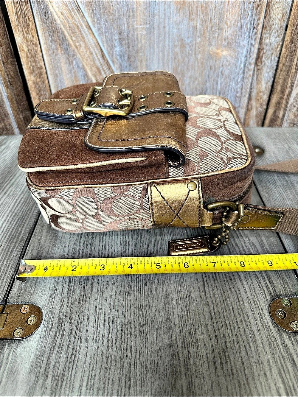 Coach Vintage Special Edition 2004 Legacy Leather & Suede  Crossbody Bag - Picture 15 of 16